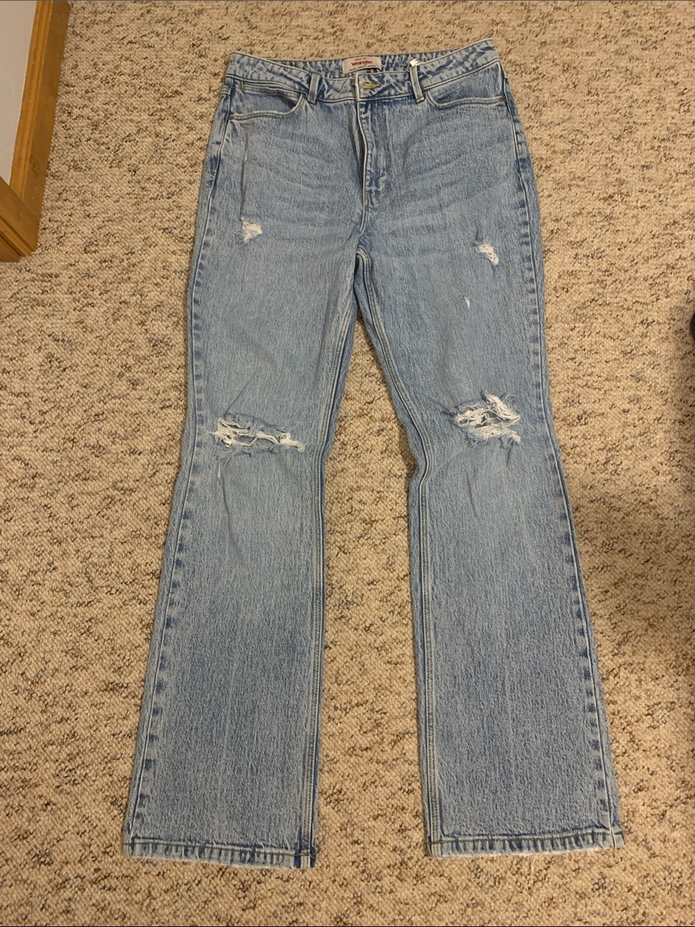 Wrangler Classic Light Blue Distressed Women's Jeans